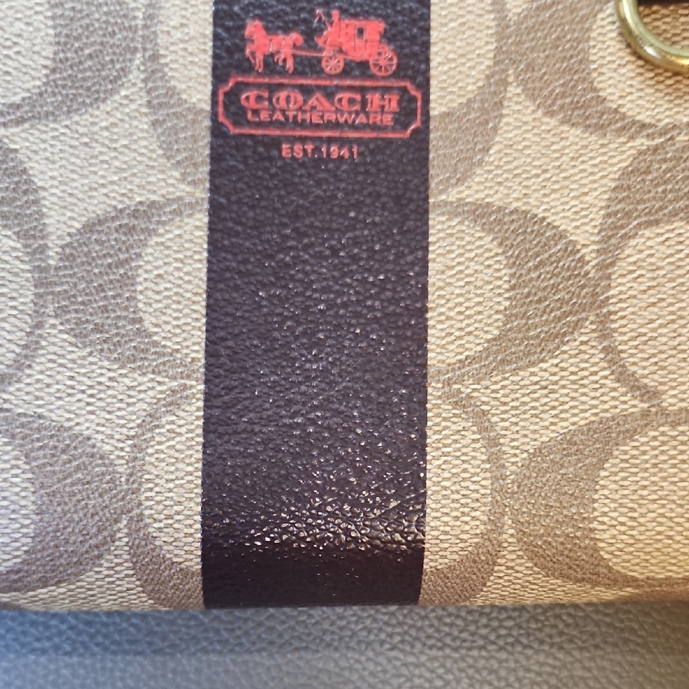 Coach Tan and Black Signature Wallet - Picture 7 of 7
